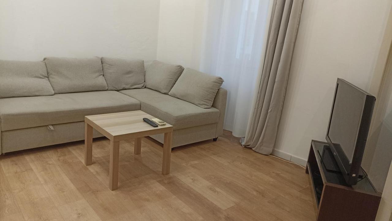 Studio Neuf Climatise Avec Terrasse #4 Toulon Ngoại thất bức ảnh