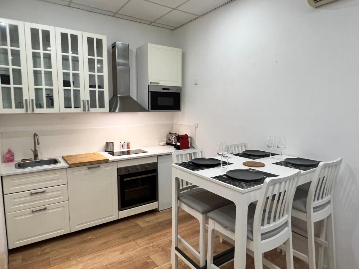 Studio Neuf Climatise Avec Terrasse #4 Toulon Ngoại thất bức ảnh